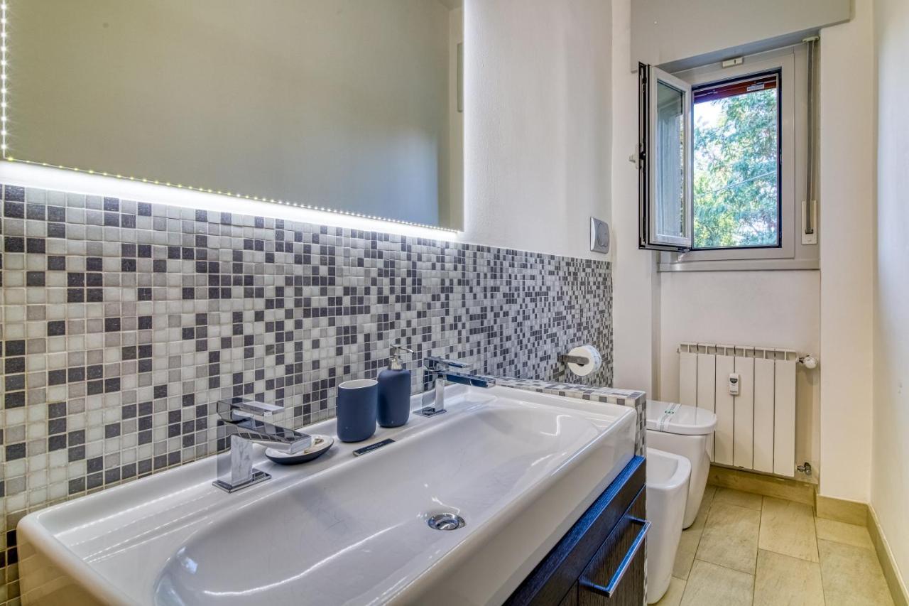 Trieste Uptown Cosy Flat With Sea View Apartment ภายนอก รูปภาพ
